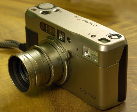 CONTAX T VS