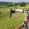 前々から、早起きした土曜日にやってみようと思っていたのですが、 職場まで自転車通勤してみました。 直線距離で、約40km。 信号でのストップ&#03...